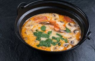 Суп Том Ям С Курицей ( 350 г )