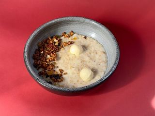 Каша овсяная с гранолой (300г)