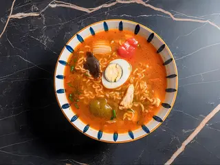 Рамен с курицей (400г)