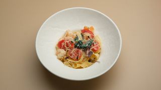 Паста с креветками (300г)