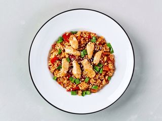 Рис с курицей и овощами вок (350г)