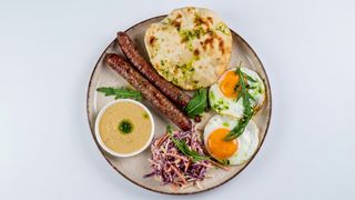 Завтрак С Куриными Колбасками ( 300 г )