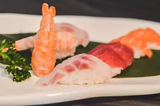 Nigiri mix flambe 8 pezzi
