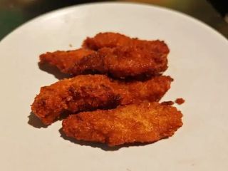 06. Tiras de Frango Panado (Caixa)