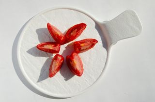 Помидоры (100г)