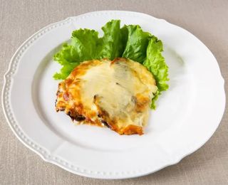 Мясная слойка (300г)