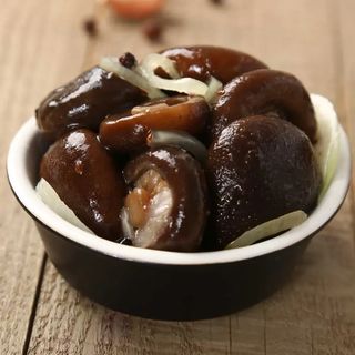 Грибы маринованные (200г)