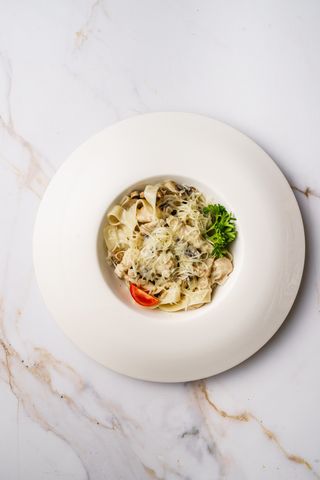 Феттучини альфредо (350г)