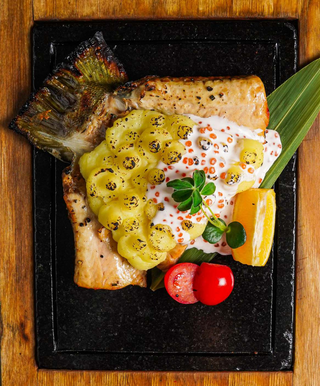 Хвост семги в хоспере (650г)