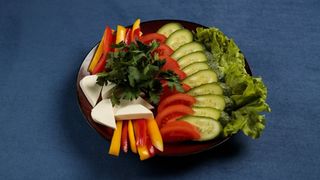 Кавказская нарезка  (600г)