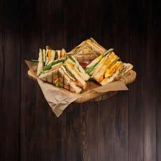 Клаб сэндвич (320г)