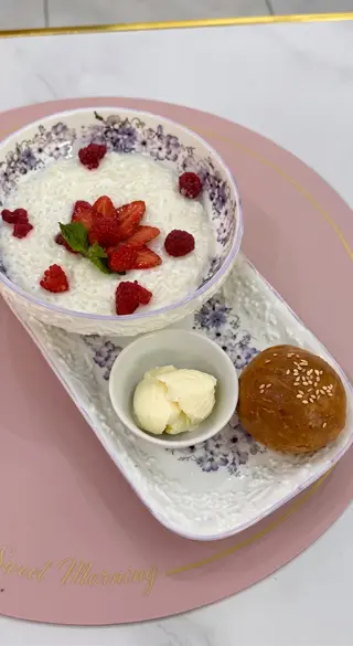 Рисовая каша с ягодами (250г)