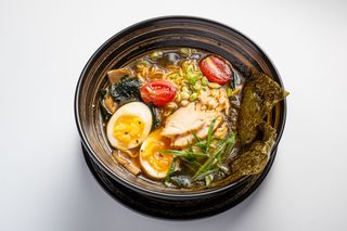 Рамен с курицей (817гр)