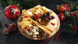 Сырная тарелка (400г)