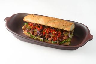 Багет с томленным мясом(305г)