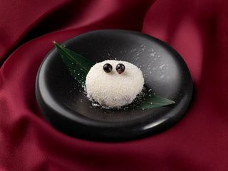 Моти с черной смородиной (130г)