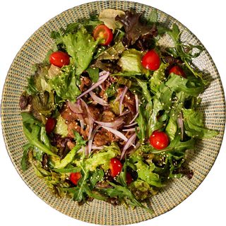 Теплый салат с говядиной (300г)
