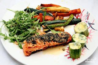 Семга с овощами (400г)