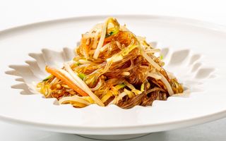 132. Spaghetti di soia con gamberi