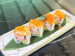 133 - Ura tobiko roll