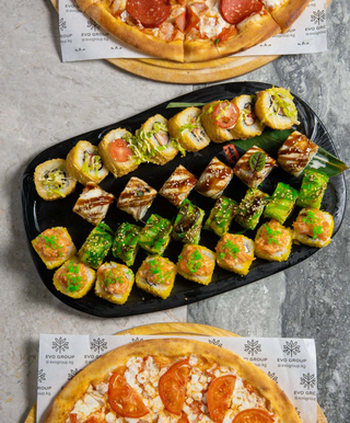 Комбо №2+1 литр Coca Cola в подарок (2000г)