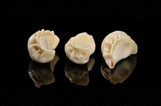 8. Ravioli di carne al vapore 4 pezzi