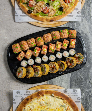 Комбо №4+1 литр Coca Cola в подарок (1650г)