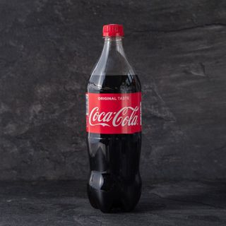 Coca-Cola (1л)