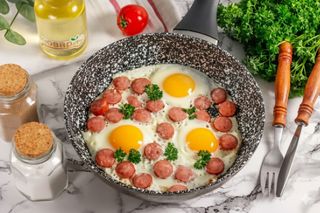 Шұжық қосылған жұмыртқа (180г)