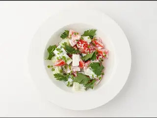 Салат с садовыми овощами (300 г)