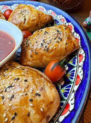 Самса говядина (140г)