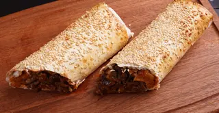 Тандырный лаваш с сыром (380г)