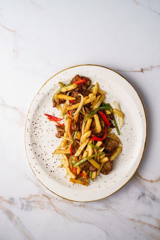 Фри с мясом (300г)