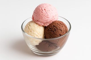 Мороженое ванильное (150г)