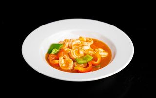 Gamberetti al curry rosso