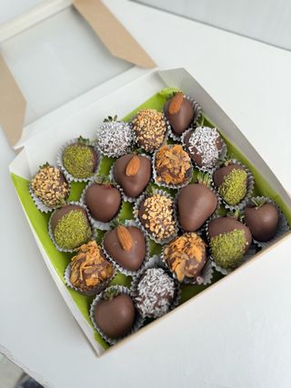 Клубника в шоколаде №4 (20шт/600г)