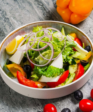 Салат Греческий (320г)