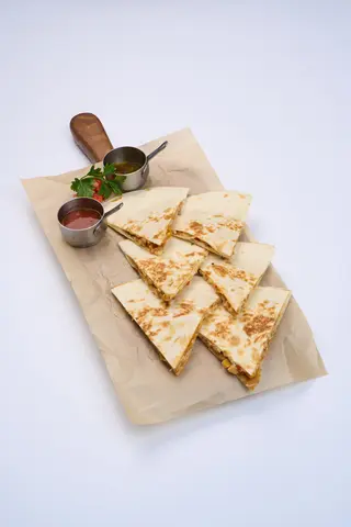 Кесадилья с курицей (400 г)