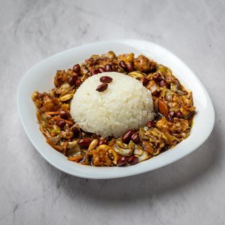 Meso sa kikirikijem u soja sosu 700gr