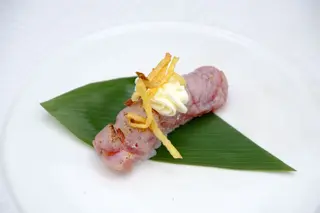160 - Nigiri tonno flambe