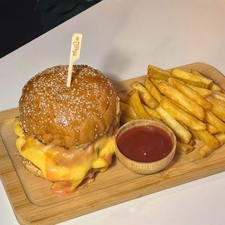 კლასიკური ბურგერი