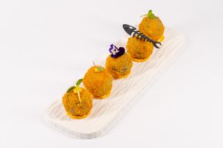 Рыбные крокеты с чернилами каракатицы (300г)