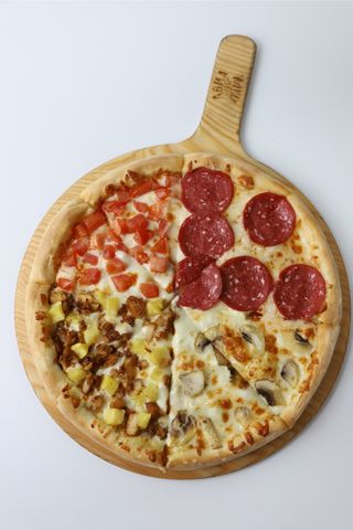 Четыре сезона пицца (30см)