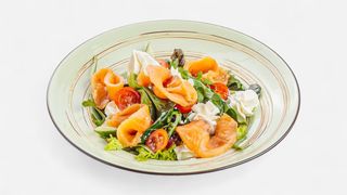 Фирменный Салат Фила С Заправкой (100 г)
