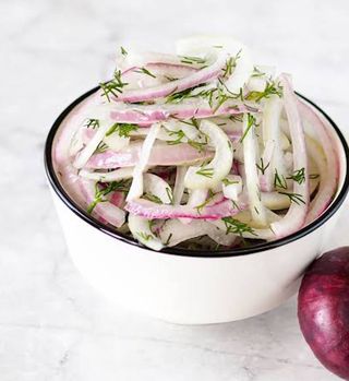 Лук маринованный (20г)