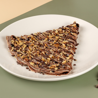 კრეპი შავი შოკოლადით და ნიგოზით