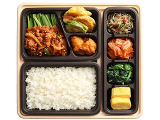 Ланч бокс с жареной курицей в остром соусе(500г)