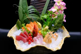 195 - Sashimi misto speciale