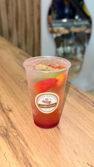 Клубничный лимонад (500мл)