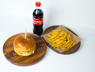 Бургер комбо куриный (900г)